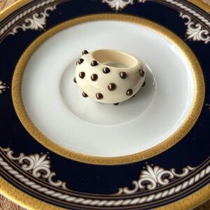 Vintage Cream Lucite Copper Bead Dome Bubble Ring